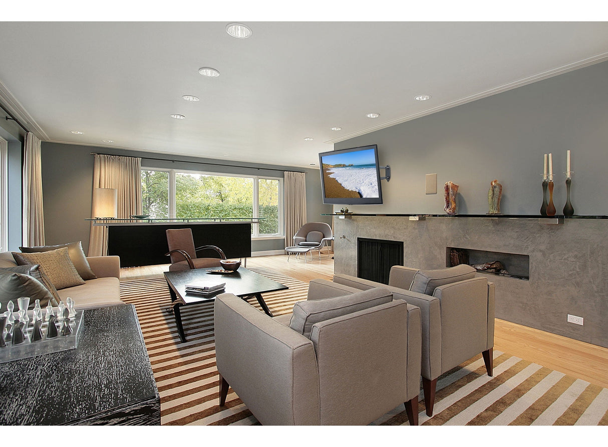 SA746PU SmartMount® Universal Articulating Mount For 32" - 50" TV's